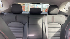 MG Hs 1.5 T-GDI Exclusive 5dr DCT Petrol Hatchback